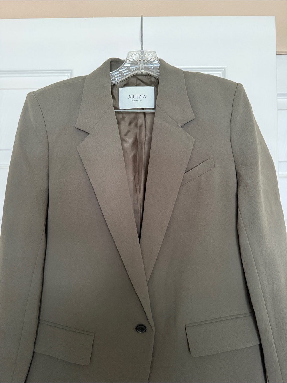 Aritzia Wilfred Generation Dark Olive Blazer 2 - Crepette - Picture 2 of 6